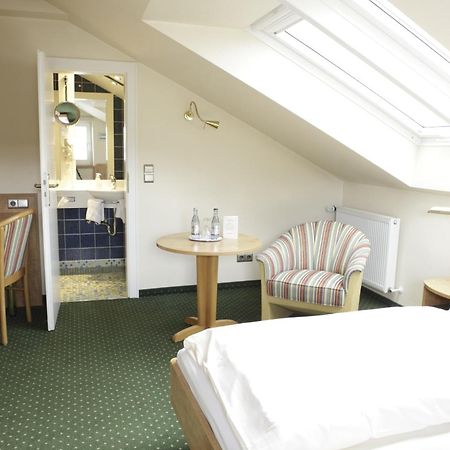Hotel Kirchspiels Gasthaus Nortorf الغرفة الصورة