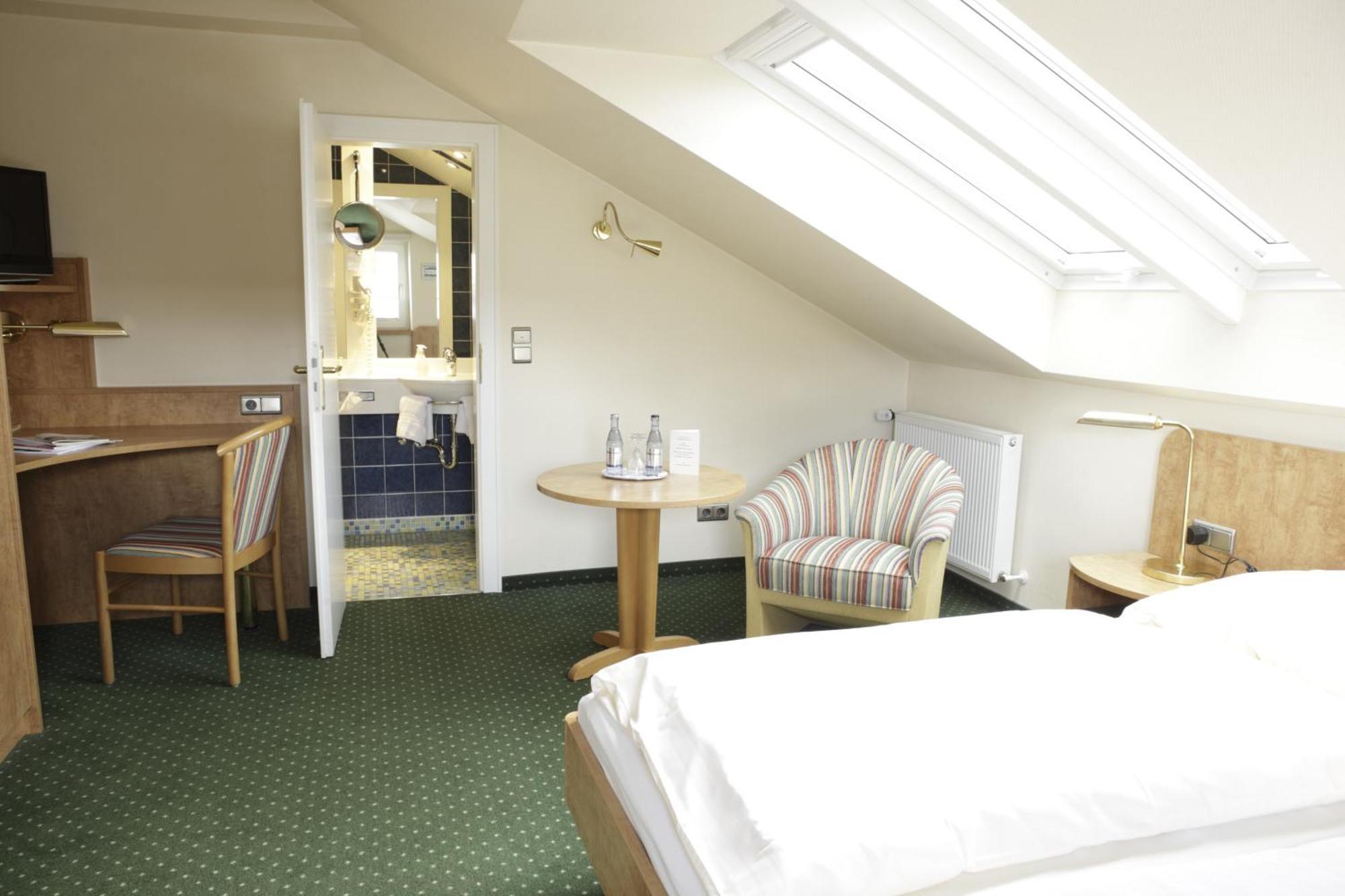 Hotel Kirchspiels Gasthaus Nortorf الغرفة الصورة